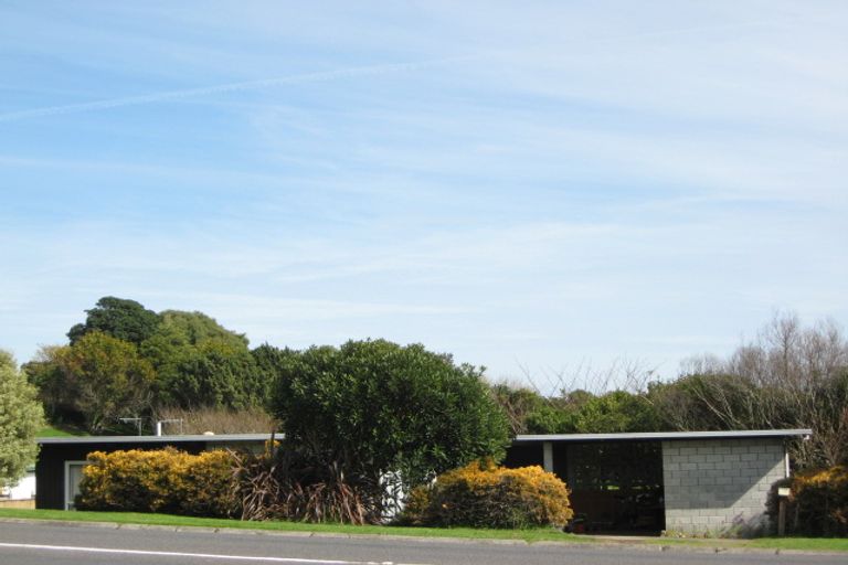 Photo of property in 4 Raleigh Street, Waitara, 4320