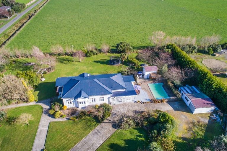 Photo of property in 574a Aranui Road, Kairanga, Palmerston North, 4475