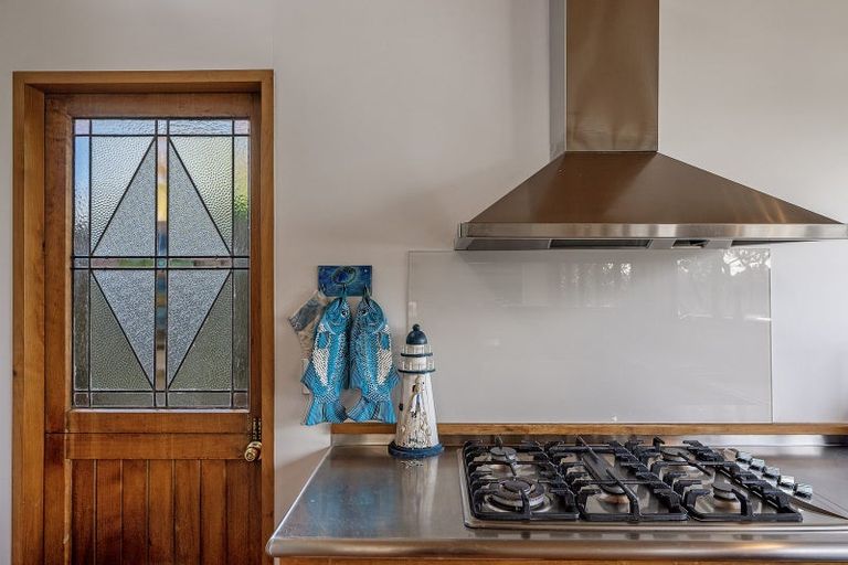 Photo of property in 417 Leigh Road, Whangateau, 0985