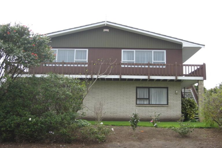 Photo of property in 59 Dixon Street, Oakura, 4314