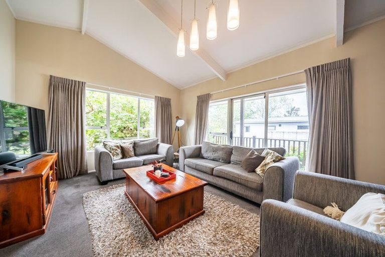 Photo of property in 36 Larchmont Grove, Totara Park, Upper Hutt, 5018