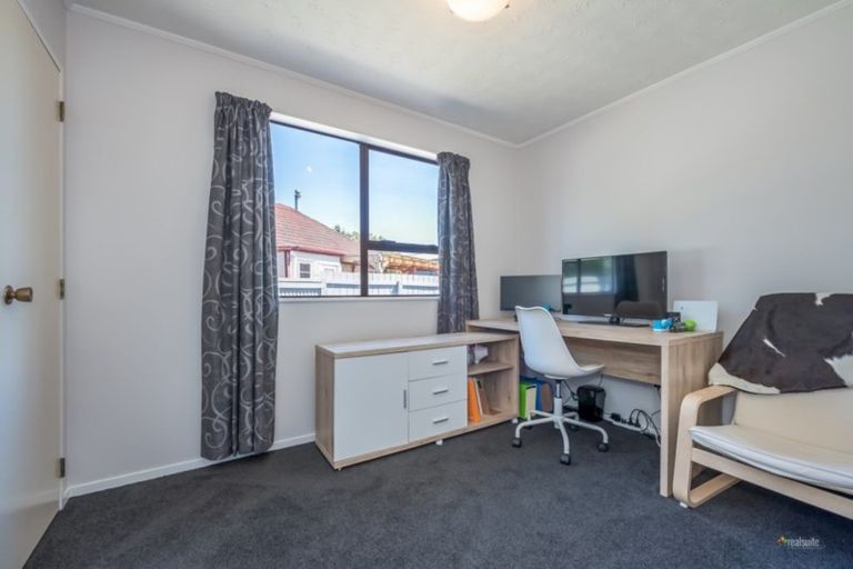 Photo of property in 21 William Booth Grove, Trentham, Upper Hutt, 5018