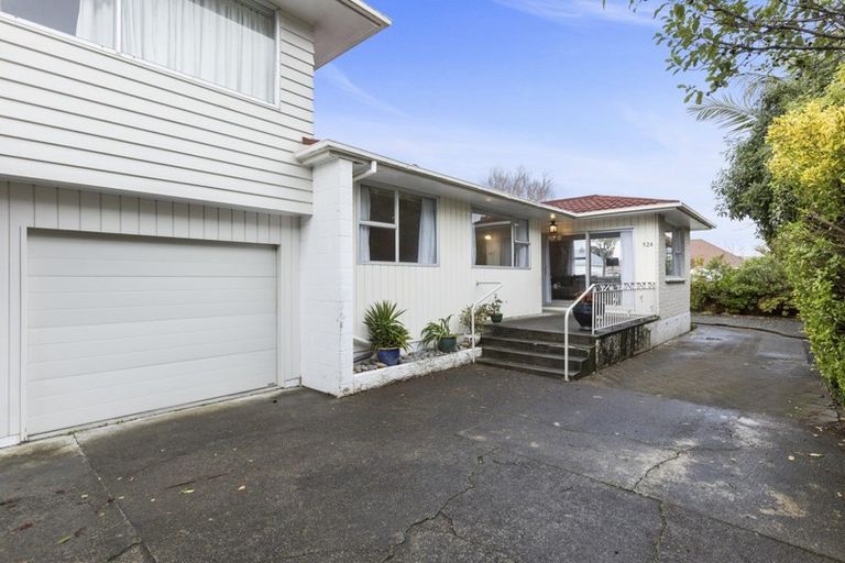 Photo of property in 52a Queens Grove, Hutt Central, Lower Hutt, 5010