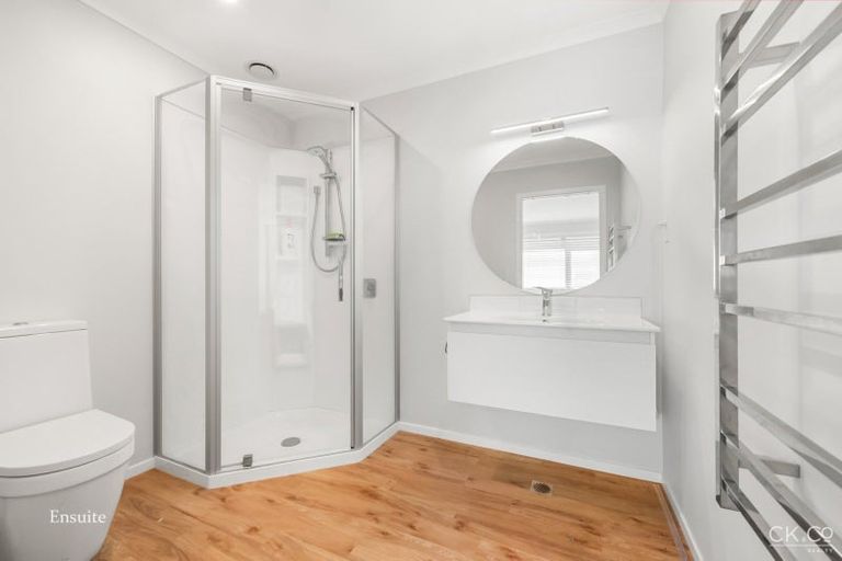 Photo of property in 9 Desert Gold Lane, Wallaceville, Upper Hutt, 5018