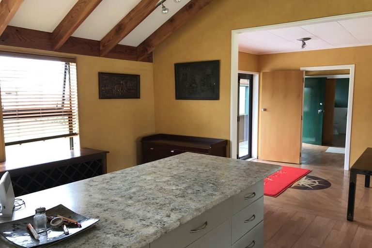 Photo of property in 12 Brookvale Lane, Taupaki, Henderson, 0782