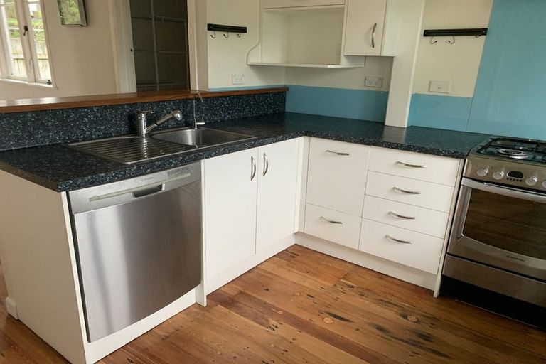 Photo of property in 42 Bretton Terrace, Hillcrest, Hamilton, 3216