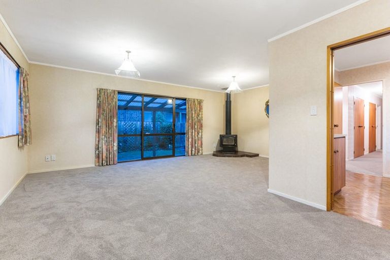 Photo of property in 66c Main Road, Titahi Bay, Porirua, 5022