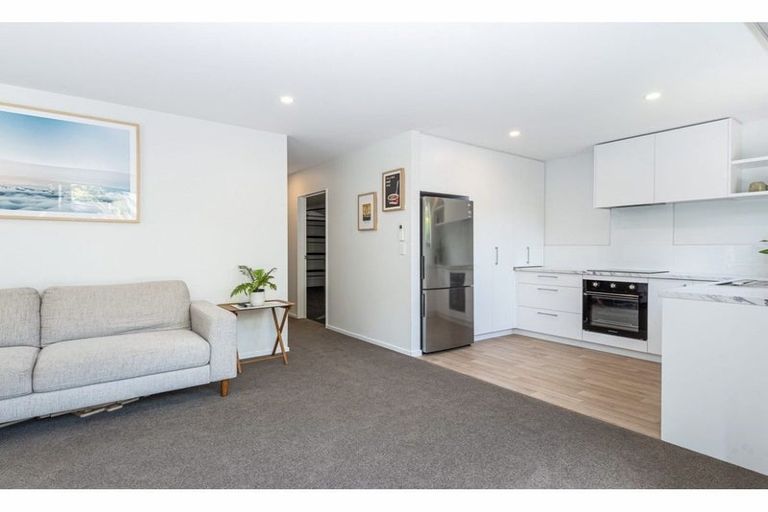 Photo of property in 258a Edgeware Road, Edgeware, Christchurch, 8013