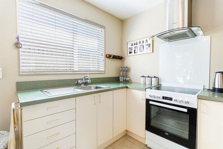 Photo of property in 67a Coopers Road, Dallington, Christchurch, 8061