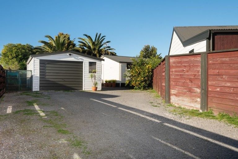 Photo of property in 111a Windermere Drive, Poike, Tauranga, 3112