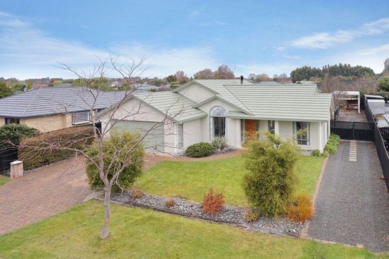 Photo of property in 13 Welsford Street, Woodend, 7610