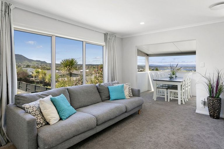 Photo of property in 24 Luberon Way, Nukuhau, Taupo, 3330