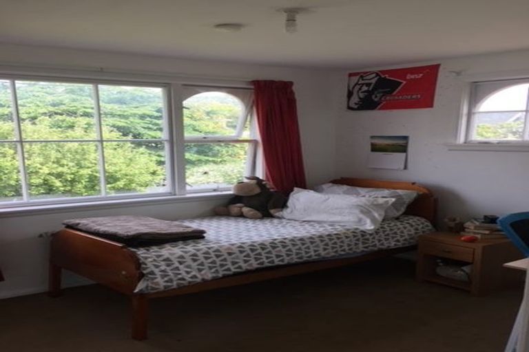 Photo of property in 12 Ladbrokes Place, Fendalton, Christchurch, 8052