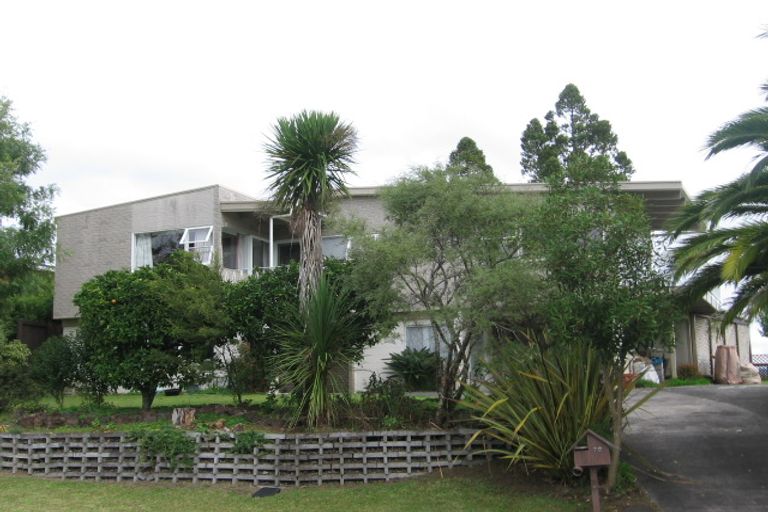 Photo of property in 70 Daffodil Street, Titirangi, Auckland, 0604
