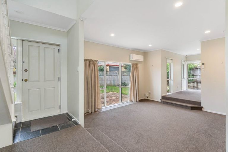 Photo of property in 1/21 Westview Court, Somerville, Auckland, 2014