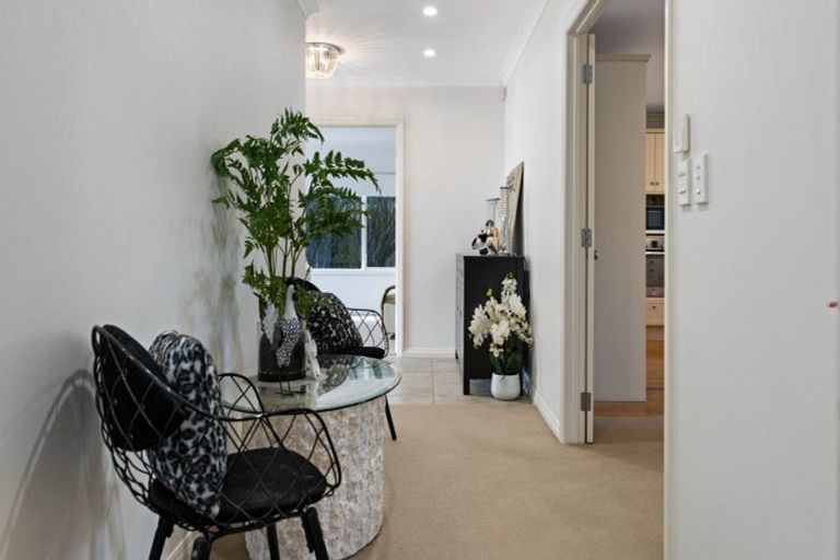 Photo of property in 19 Aufidius Place, Pukekohe, 2120