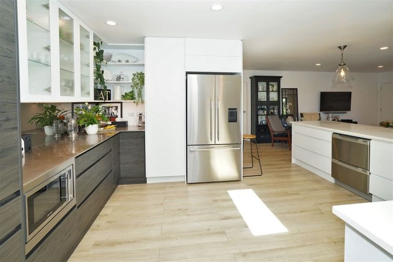 Photo of property in 6 Munro Place, Flagstaff, Hamilton, 3210