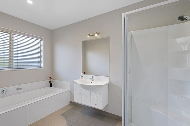 Photo of property in 9 Rossington Drive, West Melton, 7618