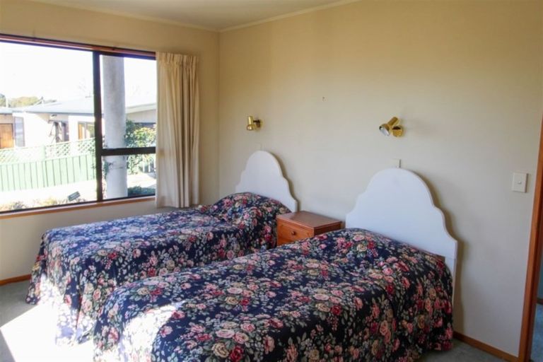 Photo of property in 2/4 Beverley Road, Maori Hill, Timaru, 7910