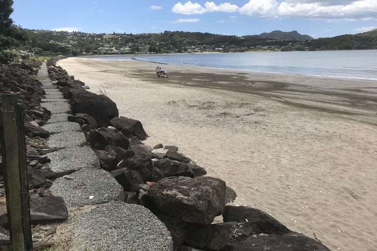 Photo of property in 2 Bongard Road, Whitianga, 3510