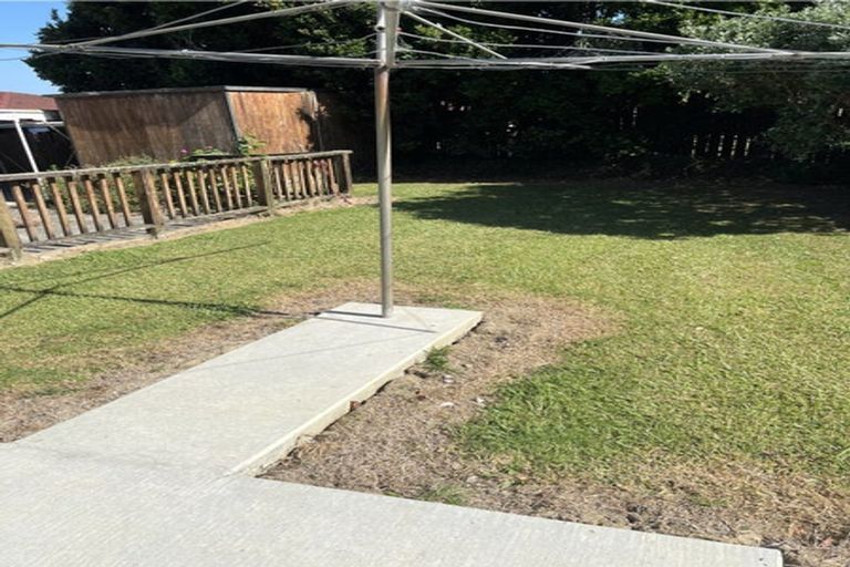 Photo of property in 15 Freshney Place, Hillpark, Auckland, 2102