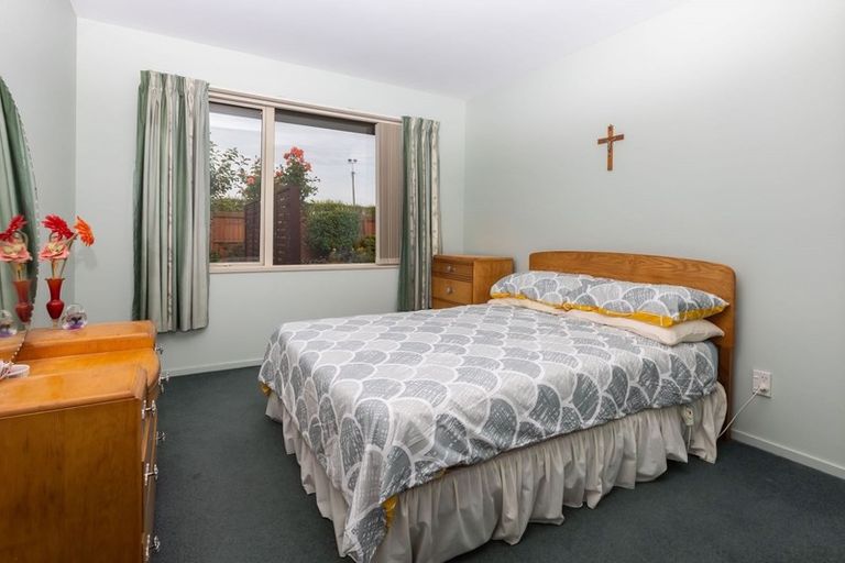 Photo of property in 12 Country Lane, Rangiora, 7400