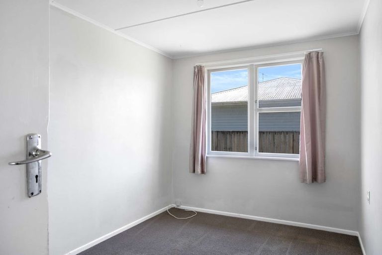 Photo of property in 10 Currie Street, Te Karaka, 4022