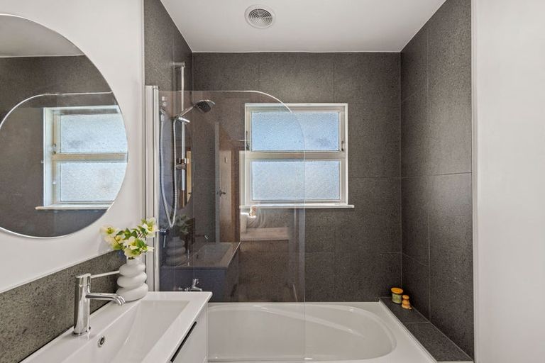 Photo of property in 4/543 Worcester Street, Linwood, Christchurch, 8011