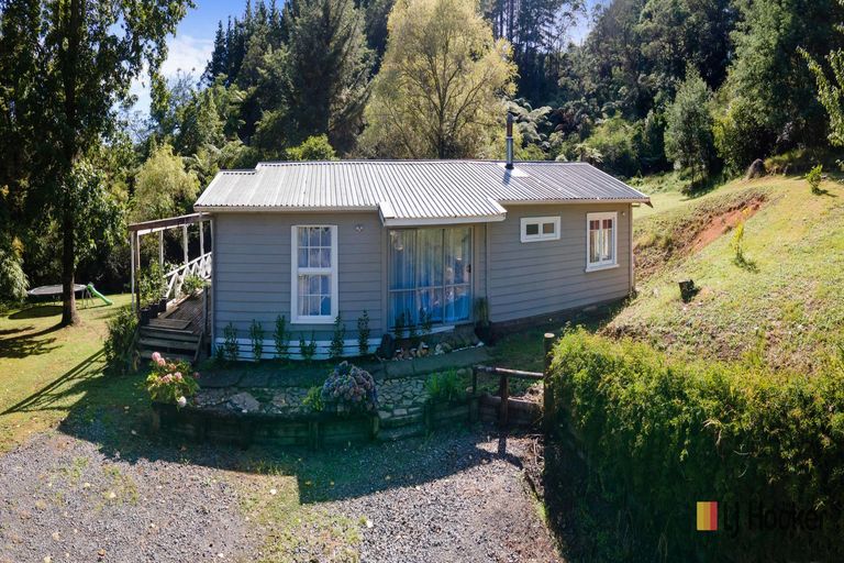 Photo of property in 7 Waitawheta Road, Waikino, Waihi, 3682