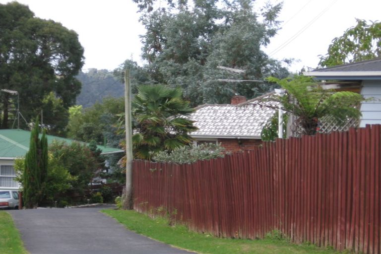 Photo of property in 1/38 Fairclough Road, Beach Haven, Auckland, 0626