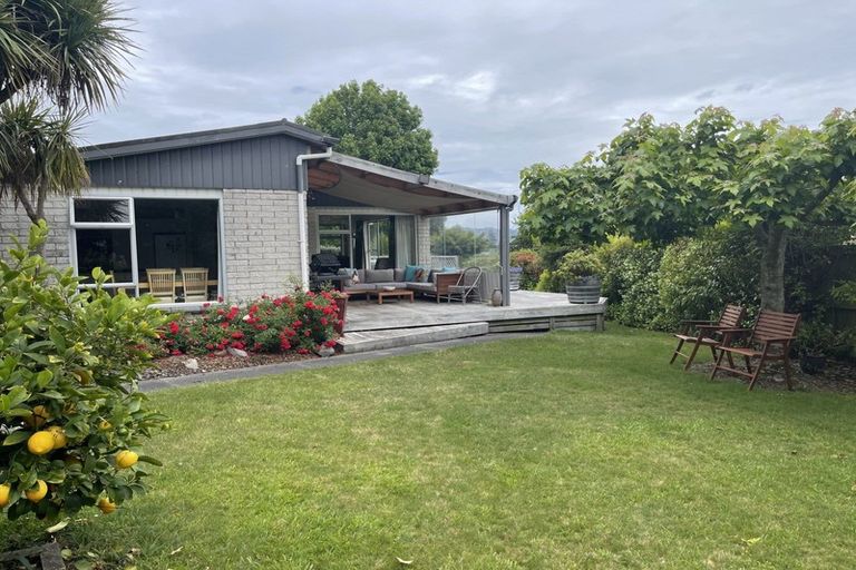 Photo of property in 23 Kereru Street, Two Mile Bay, Taupo, 3330