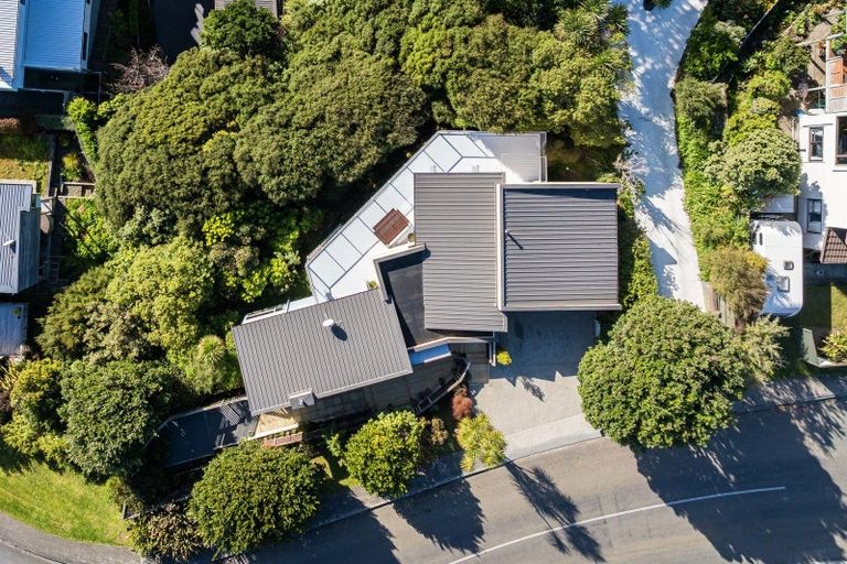 Photo of property in 18 Leeward Drive, Whitby, Porirua, 5024