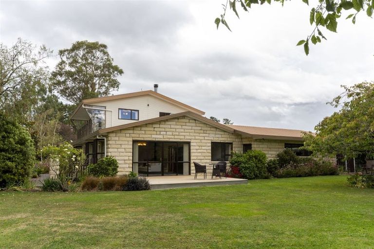 Photo of property in 446 Terrace Road, Sefton, Amberley, 7481