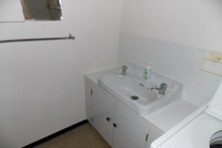 Photo of property in Mansfield Towers, 1 Grant Road, Thorndon, Wellington, 6011