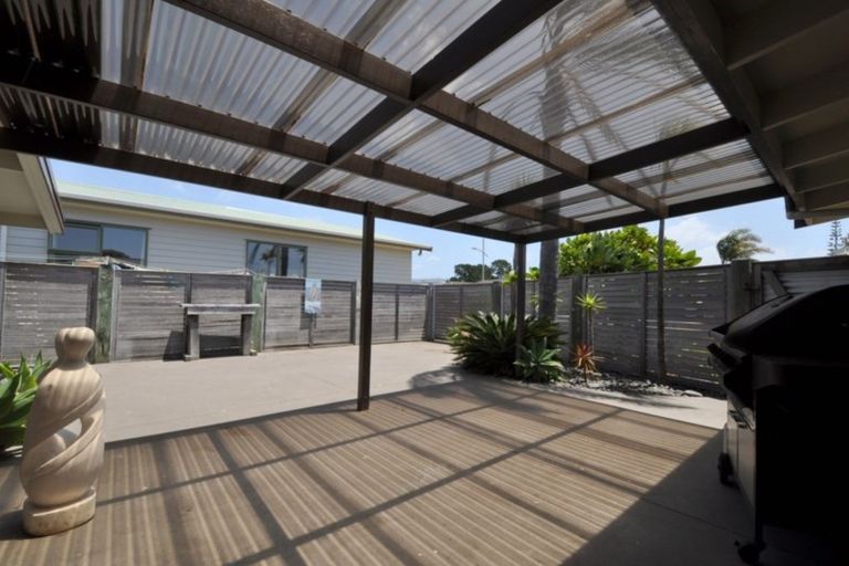 Photo of property in 9 Oceanair Drive, Pauanui, Hikuai, 3579