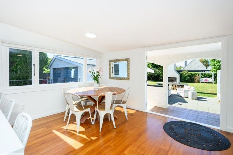 Photo of property in 10 Elmira Avenue, Hokowhitu, Palmerston North, 4410