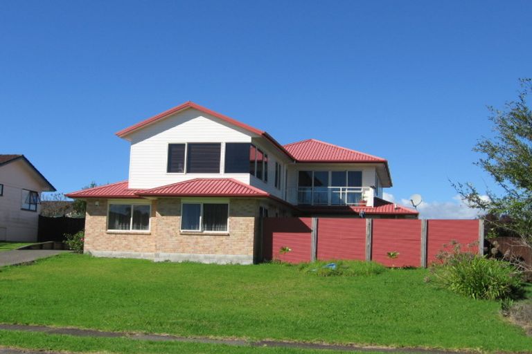 Photo of property in 21 Sheralee Place, Bucklands Beach, Auckland, 2014