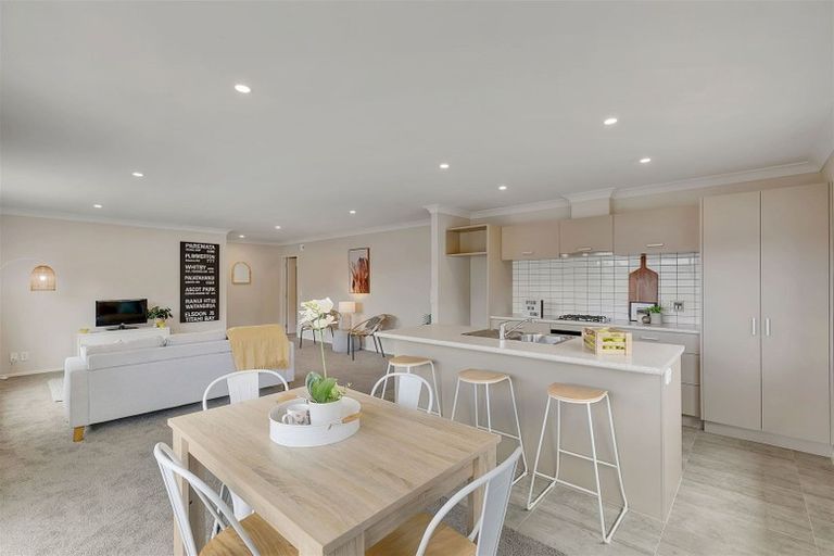 Photo of property in 9 Moonsail Drive, Whitby, Porirua, 5024