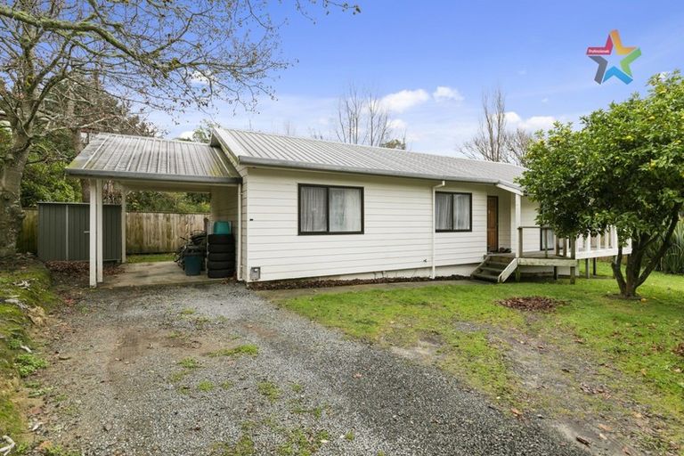 Photo of property in 71 Wilkie Crescent, Naenae, Lower Hutt, 5011