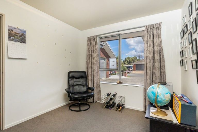 Photo of property in 2 Hitaua Place, Redwoodtown, Blenheim, 7201