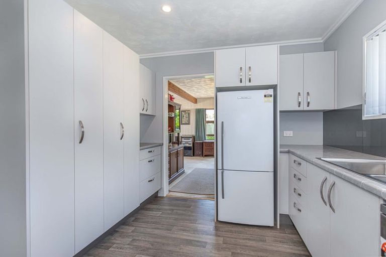 Photo of property in 28 Farmer Street, Te Aroha, 3320