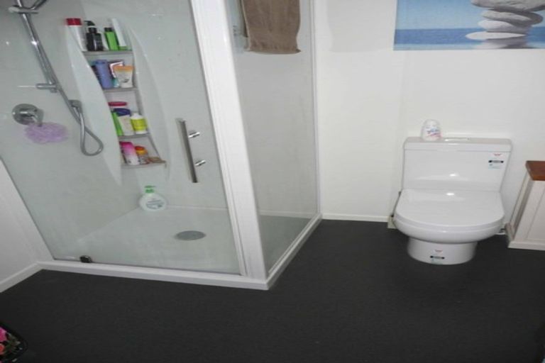 Photo of property in 2 Tarawera Road, Johnsonville, Wellington, 6037