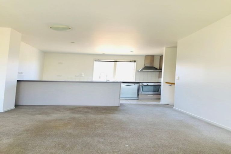Photo of property in 55 Kirikiri Lane, East Tamaki, Auckland, 2013