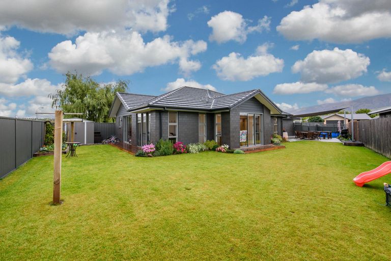 Photo of property in 7 Crabbe Place, Cromwell, 9310