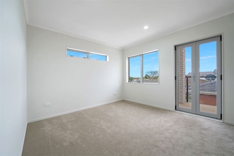 Photo of property in 69e Great South Road, Manurewa, Auckland, 2102