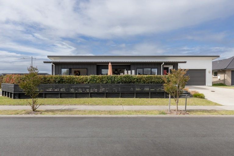 Photo of property in 56 Kuru Place, Papamoa, 3118