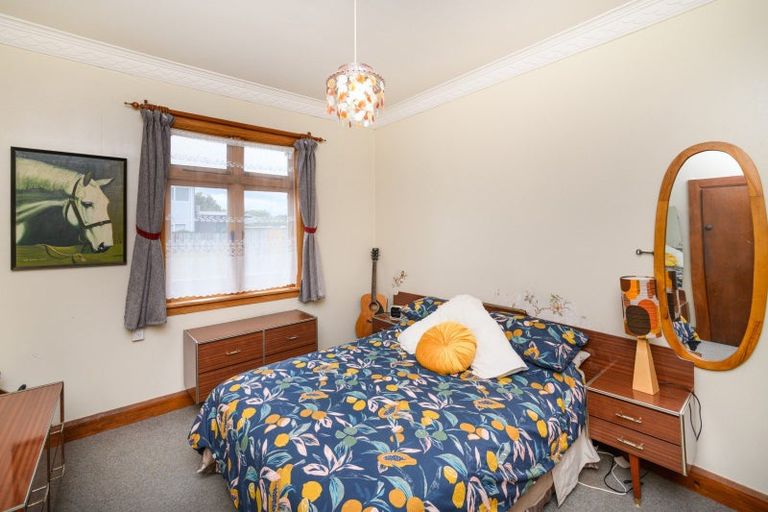 Photo of property in 35 Stewart Crescent, Hokowhitu, Palmerston North, 4410