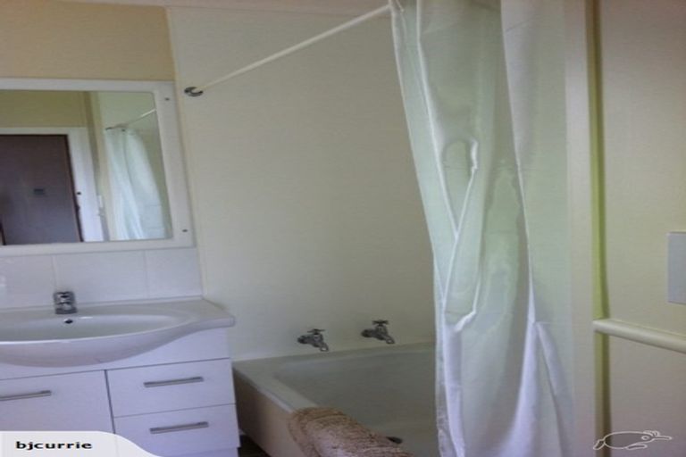 Photo of property in 3-5 Trent Avenue, Hokowhitu, Palmerston North, 4410