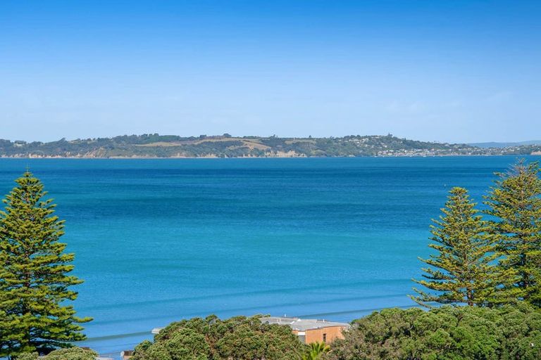 Photo of property in 1115/11 Tamariki Avenue, Kelston, Auckland, 0602