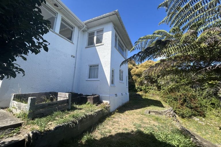 Photo of property in 114 Moana Avenue, Moana, Nelson, 7011